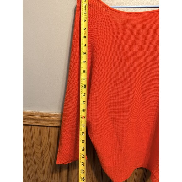 Cyrus Red  Textured Pull Over  Sweater Women’s Size Large - Picture 5 of 6